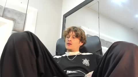 Anthony King online show from October 10, 2025, 8:08 pm