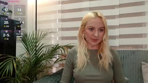Antonia online show from April 4, 2026, 10:18 pm