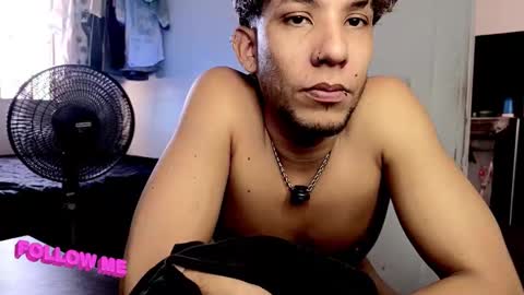 AnuarDHM online show from December 19, 2025, 6:37 pm