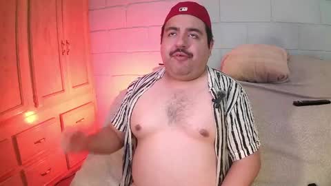 Snapshot of anuarfox chatting on May 31, 2026, 12:23 pm AnuarFox online show from May 31, 2026, 12:23 pm