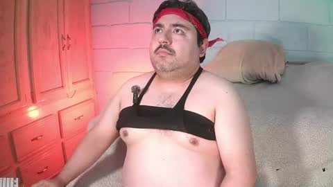 Snapshot of anuarfox chatting on June 10, 2026, 8:35 am AnuarFox online show from June 10, 2026, 8:35 am