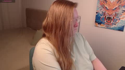 Anya Muna online show from December 18, 2024, 10:57 pm