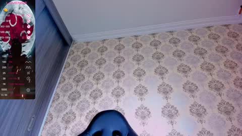 Camila  online show from December 12, 2024, 3:32 am