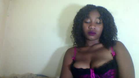 Snapshot of anyah_love chatting on July 13, 2026, 5:10 am anyah_love online show from July 13, 2026, 5:10 am