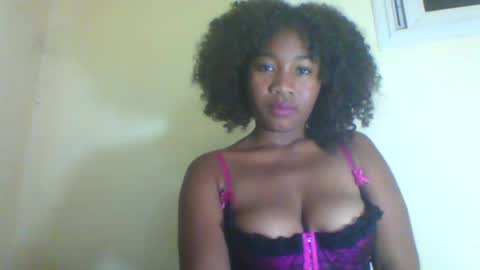 Snapshot of anyah_love chatting on July 14, 2026, 12:00 pm anyah_love online show from July 14, 2026, 12:00 pm