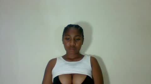 Snapshot of anyah_love chatting on July 25, 2026, 10:57 am anyah_love online show from July 25, 2026, 10:57 am