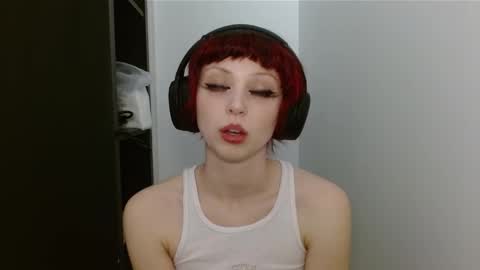 Lila online show from March 8, 2026, 1:25 am