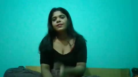 Aparalux online show from May 2, 2026, 11:26 am
