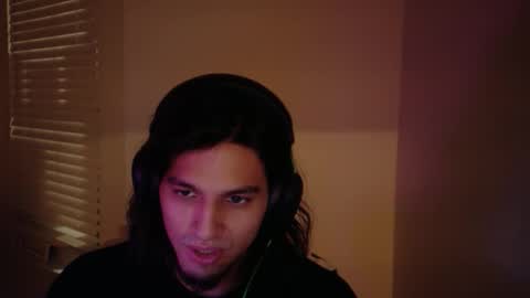 ApacheWithWebcam online show from November 5, 2025, 6:24 am