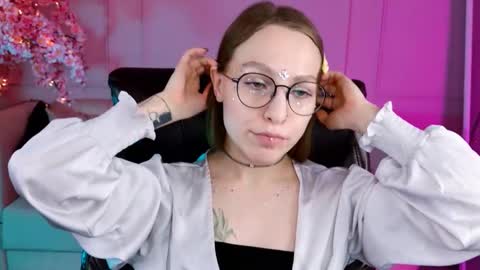 Snapshot of aphexqueen chatting on January 13, 2025, 7:10 pm APHEX QUEEN online show from January 13, 2025, 7:10 pm