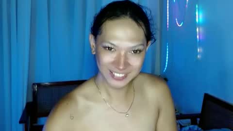 Snapshot of aphr0dite_x chatting on May 31, 2026, 7:37 am Roman Goddess online show from May 31, 2026, 7:37 am
