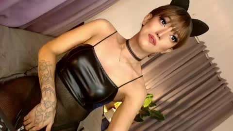 kathryn online show from April 16, 2026, 10:01 pm