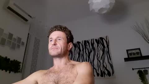 apollobest77 online show from January 17, 2025, 8:11 pm