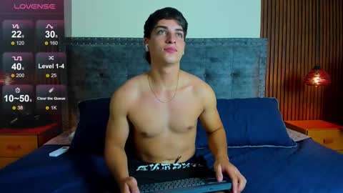 Snapshot of apolo_moon18 chatting on November 19, 2025, 2:33 am Apolo online show from November 19, 2025, 2:33 am