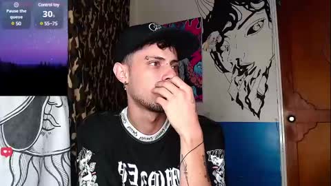 Snapshot of apolo_s chatting on February 9, 2025, 4:36 am Andres online show from February 9, 2025, 4:36 am