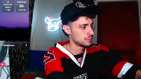 Snapshot of apolo_s chatting on February 11, 2025, 6:19 am Andres online show from February 11, 2025, 6:19 am