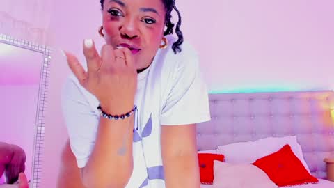 KARLA  online show from February 2, 2025, 5:59 pm