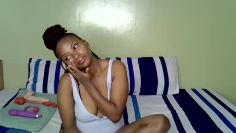 Snapshot of apple_queen24 chatting on April 14, 2026, 2:17 am Apple queen online show from April 14, 2026, 2:17 am