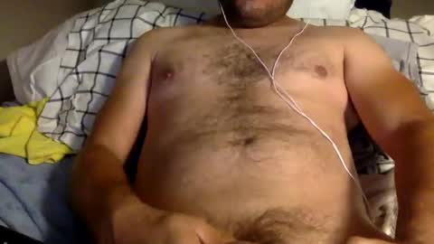 Snapshot of applesauce1584 chatting on February 1, 2025, 12:37 pm Display Name online show from February 1, 2025, 12:37 pm