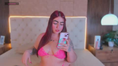 apriilfox online show from April 18, 2026, 3:54 am