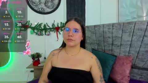 April SC online show from November 20, 2025, 8:30 pm