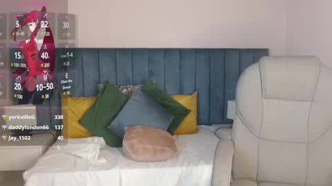 April Bunny online show from December 27, 2024, 10:26 pm