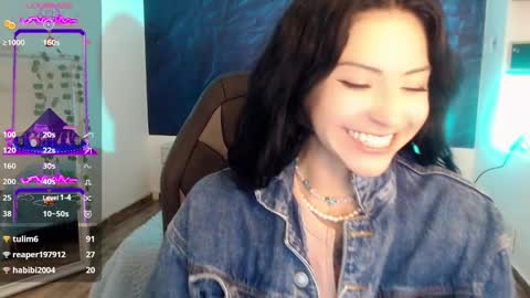  April  online show from December 21, 2024, 4:25 pm