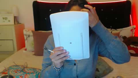 April online show from January 14, 2026, 12:00 pm