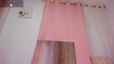 April  online show from December 4, 2024, 1:47 am