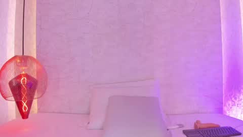 April online show from March 1, 2025, 10:34 am