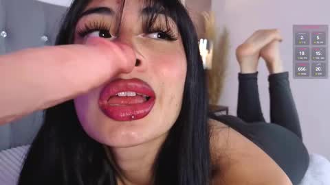 Cris online show from November 3, 2025, 12:28 pm