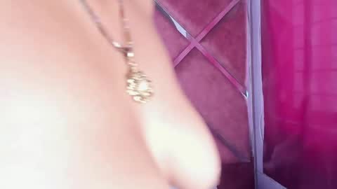 aprilmiiller online show from April 11, 2026, 4:11 pm