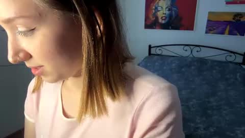 Debra online show from July 28, 2026, 12:48 pm