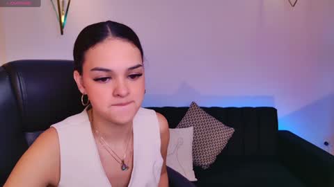  April Rhodes  online show from February 7, 2025, 3:45 am