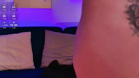  April Rhodes  online show from February 18, 2025, 6:26 am