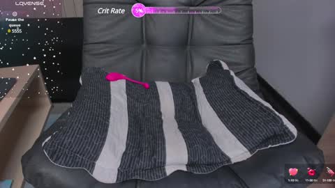 Snapshot of aprilricci chatting on December 6, 2024, 11:36 pm aprilricci online show from December 6, 2024, 11:36 pm