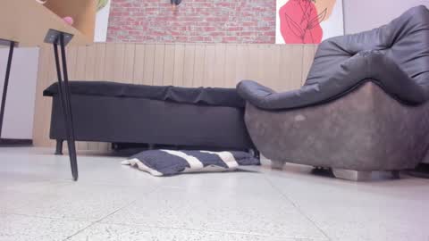 Snapshot of aprilricci chatting on February 2, 2025, 12:40 am aprilricci online show from February 2, 2025, 12:40 am