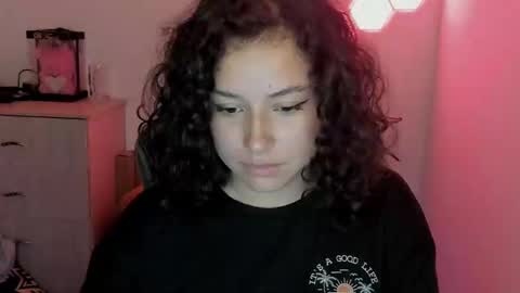 aqua emilly online show from January 25, 2025, 1:32 am