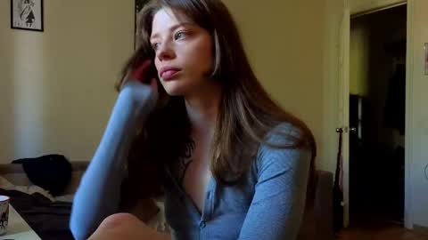 Snapshot of aqua_sultry chatting on May 8, 2026, 10:09 am aqua_sultry online show from May 8, 2026, 10:09 am