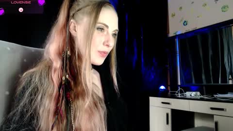 aqualen online show from March 26, 2026, 1:06 pm