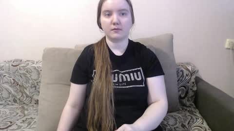 Snapshot of aquanarmin chatting on March 27, 2026, 4:29 am Josefin online show from March 27, 2026, 4:29 am