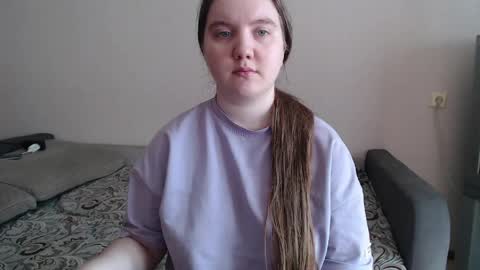 Snapshot of aquanarmin chatting on April 7, 2026, 4:02 am Josefin online show from April 7, 2026, 4:02 am
