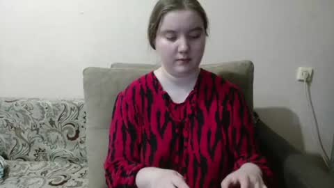 Josefin online show from June 14, 2026, 4:31 pm