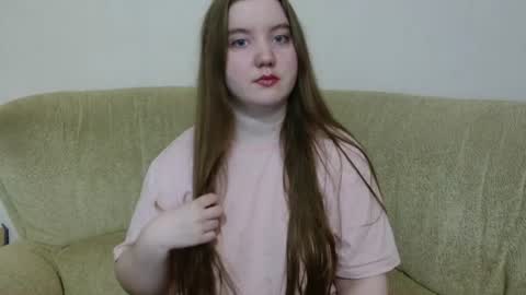 Josefin online show from June 23, 2026, 3:26 am