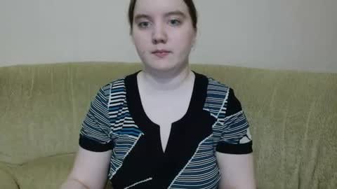 Josefin online show from June 24, 2026, 2:38 pm
