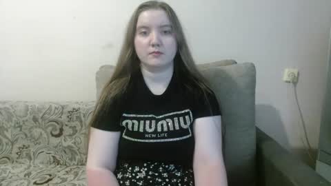 Josefin online show from July 14, 2026, 11:05 am