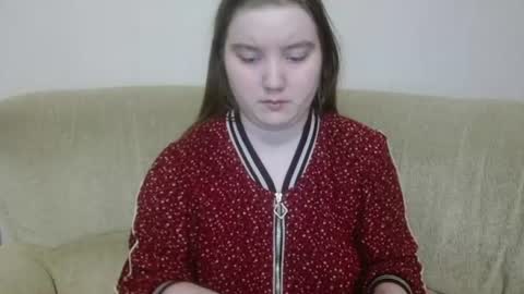 Josefin online show from July 16, 2026, 3:34 am