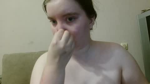 Josefin online show from July 24, 2026, 5:22 pm