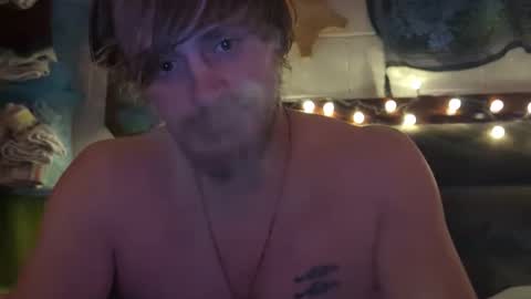 Snapshot of aquarius4220 chatting on December 20, 2024, 7:55 am Aquarius420 online show from December 20, 2024, 7:55 am