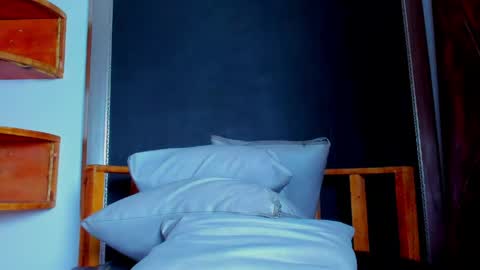 AquilesElpapi online show from March 31, 2026, 1:51 am